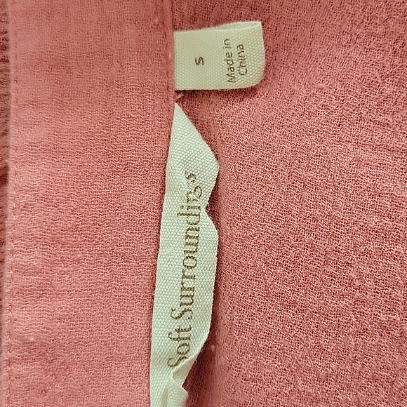 Soft Surroundings peach color button down blouse sz S - Picture 3 of 6